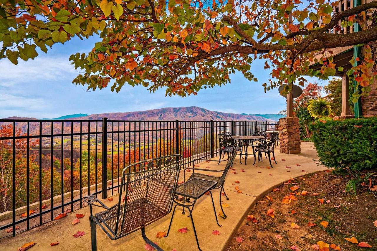 Tanasi Lodge - Reunions, Retreats, Weddings, Family Getaways Севьервилл Экстерьер фото